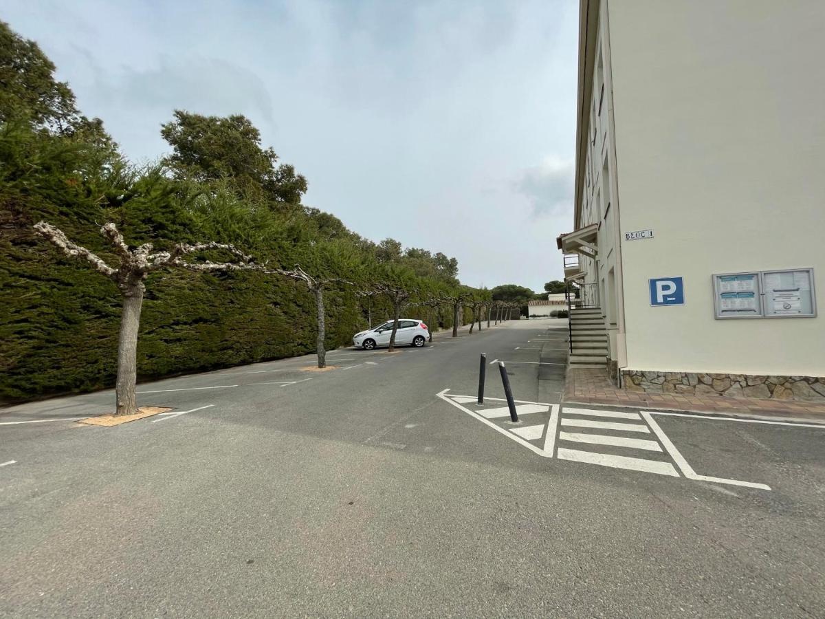 Apartament Amb Piscina I Aparcament - Baixos Amb Jardinet Calella De Palafrugell Exteriér fotografie