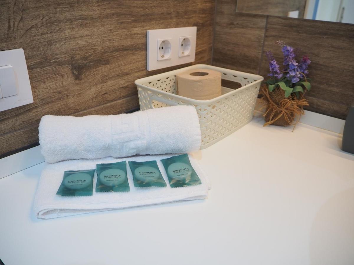 Apartament Amb Piscina I Aparcament - Baixos Amb Jardinet Calella De Palafrugell Exteriér fotografie